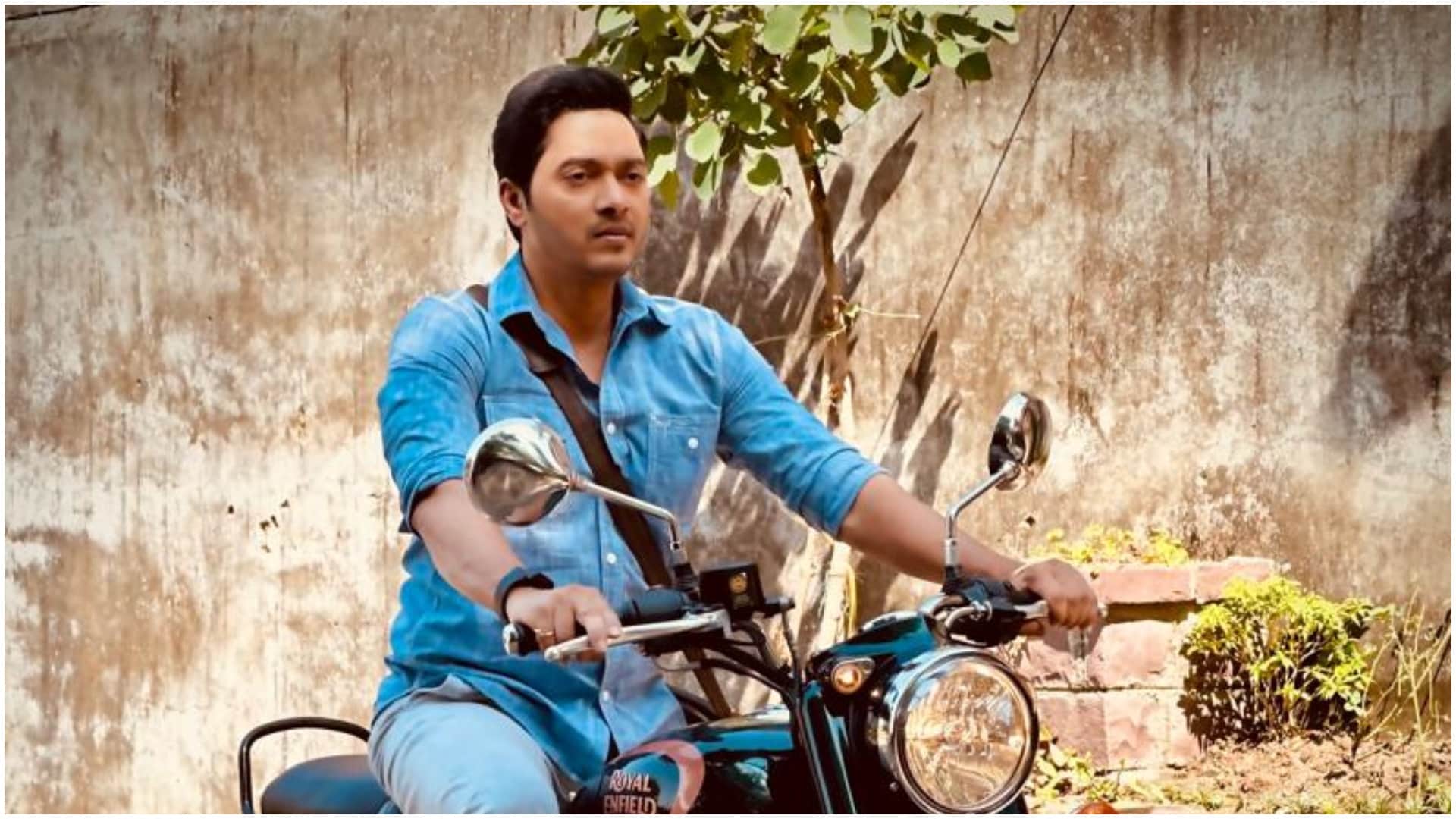 Shreyas Talpade Birthday voice of Pushpa 2 know about his movies like Golmaal Returns Om Shanti Om