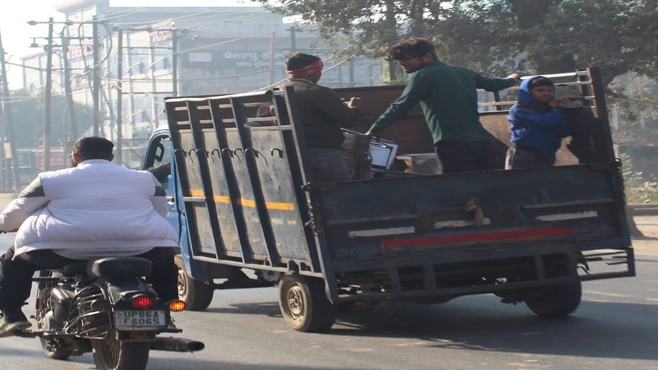 Condition of damaged vehicles even after the accident in Hathras