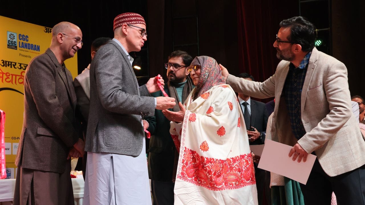 PHOTOS: Amar Ujala Meritorious Students Award Ceremony 2024, Chief Minister Omar Abdullah honored 292 students