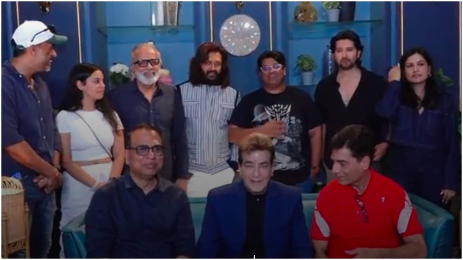 Masti 4 day 2 box office collection Ritesh deshmukh aaftab vivek oberoi film