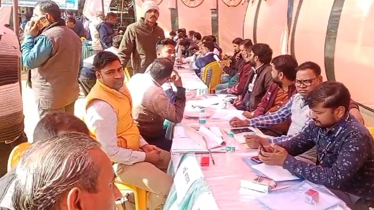 92728 cases were settled in Lok Adalat more than Rs 19.76 crore was deposited