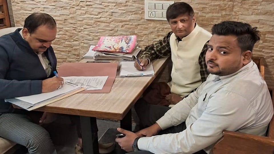 GST number was suspended, restaurant was taking GST from customers