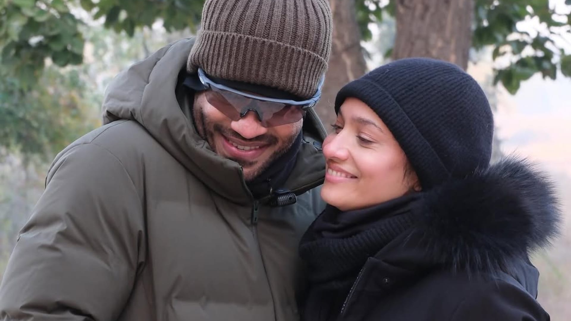 Ankita Lokhande Vicky Jain Get Cozy On 3rd Wedding Anniversary Romantic Photos Win Fans Hearts goes viral