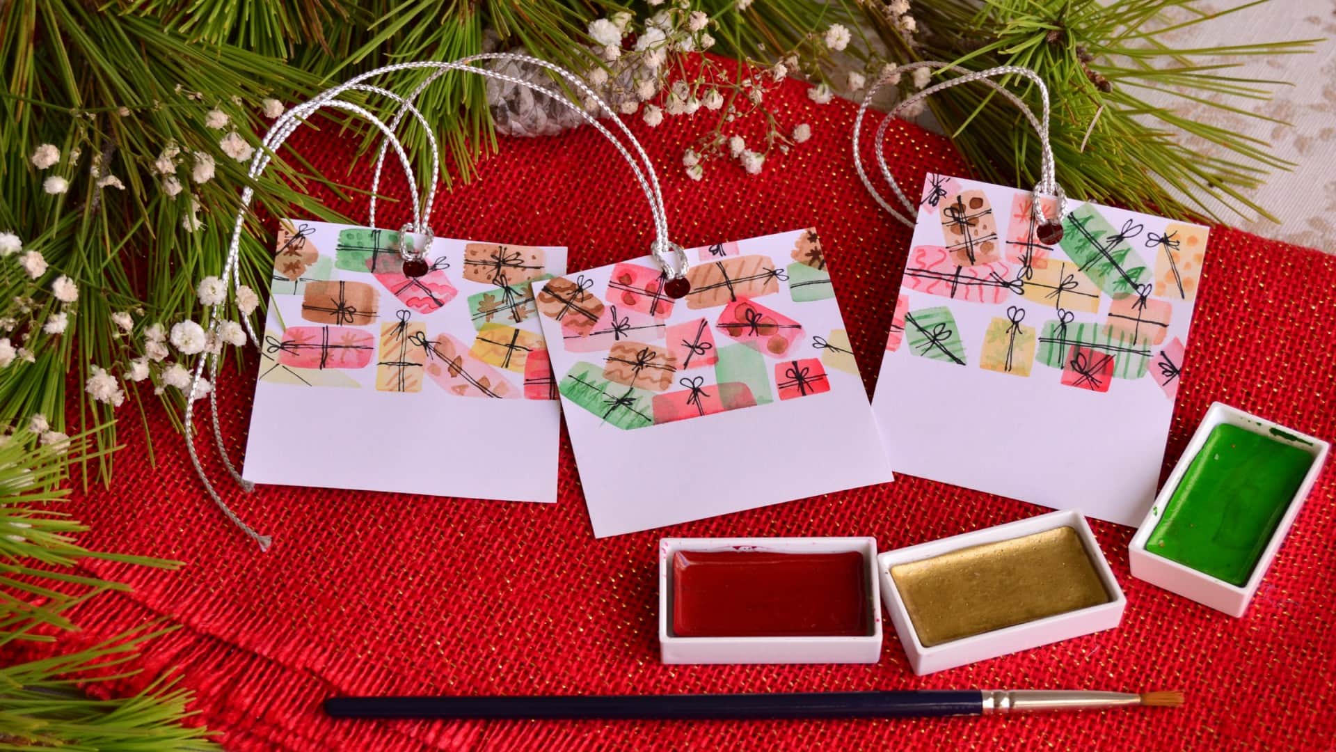 Christmas 2025 Why Red Green and White Are the Classic Christmas Colors in hindi disprj