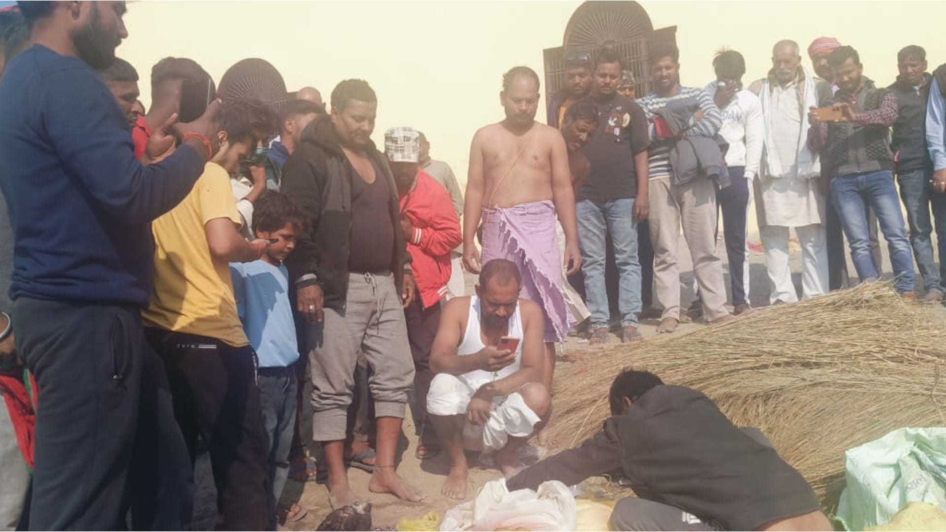Police will go to Gujarat to arrest Pradhan, accused in Gorakhpur Jhinku Dubey murder case.