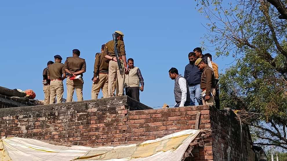 Kanpur misdeed and murder case A man wearing black clothes came to meet his aunt innocent girl told the truth