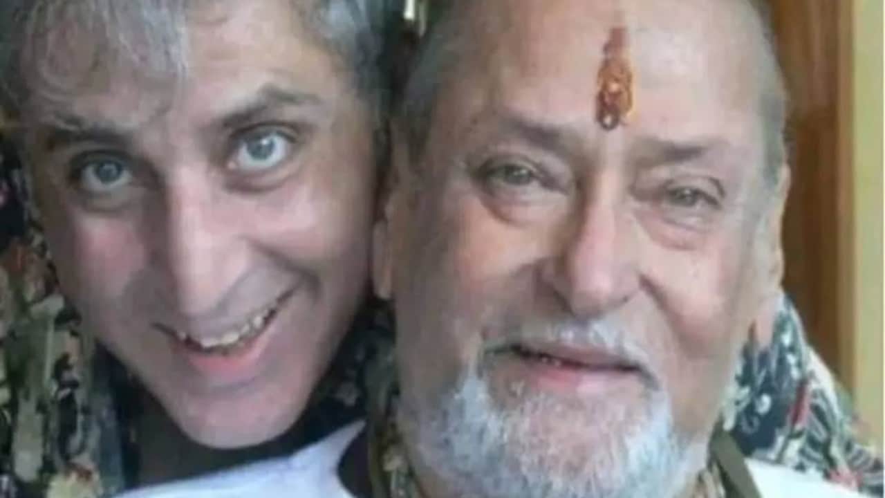 Shammi Kapoor son Aditya Raj Kapoor interesting facts who is alone graduate in Kapoor family
