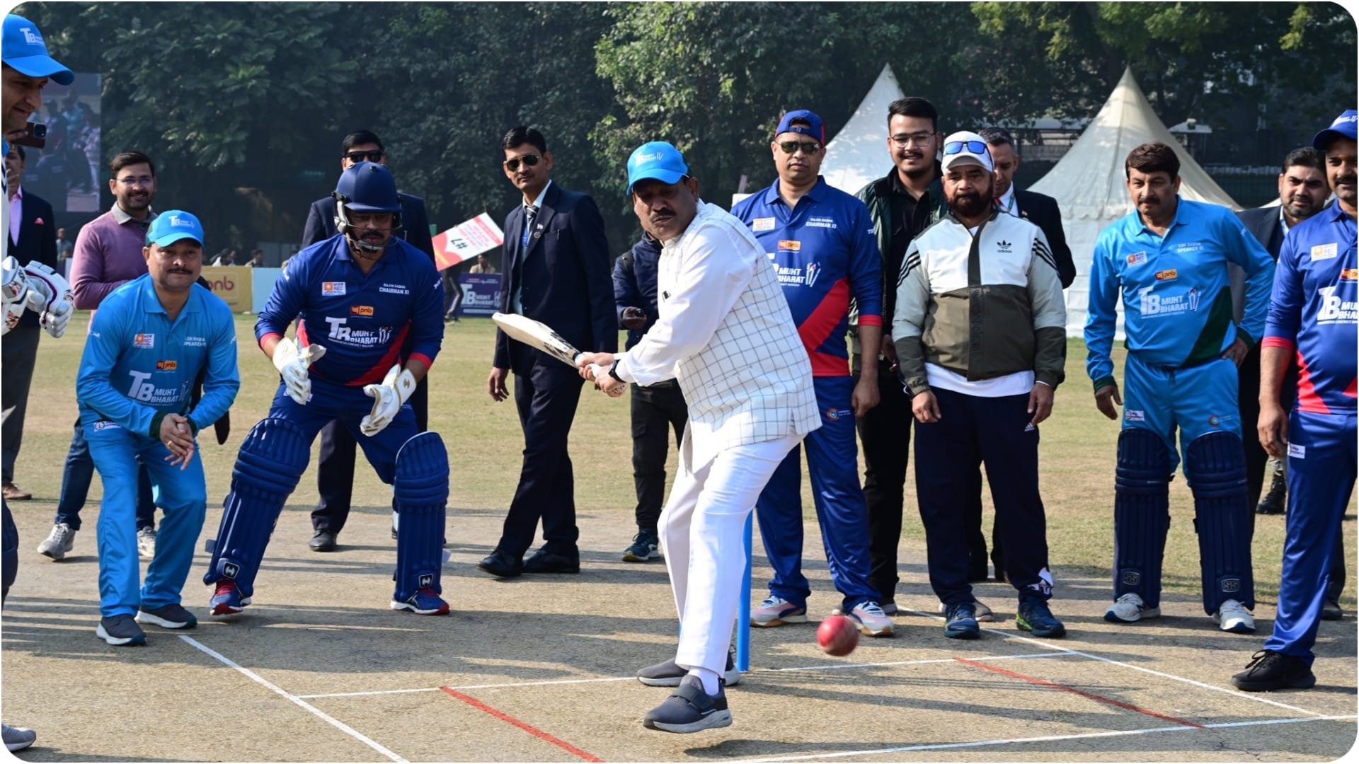 Lok Sabha Speaker's XI defeats Rajya Sabha Chairman XI in Tuberculosis-awareness friendly cricket match