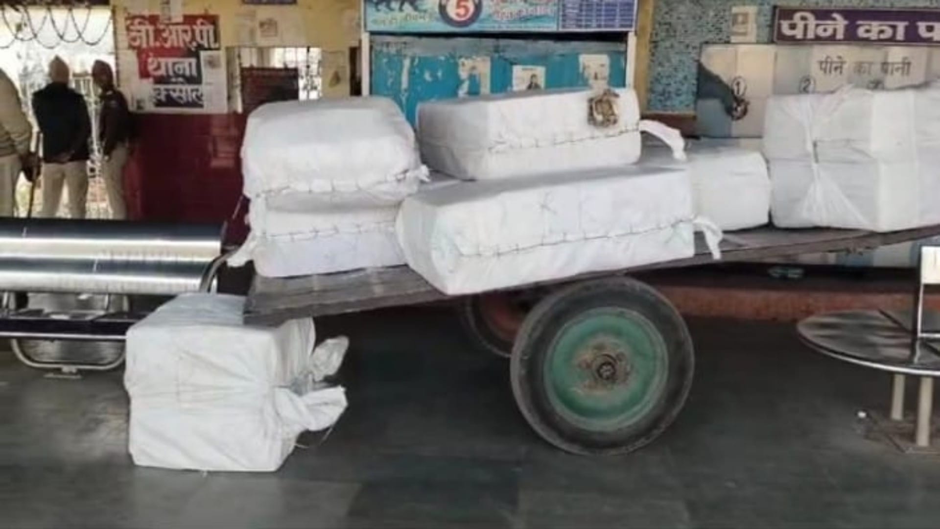 Bihar: Banned goods worth more than Rs 2 crore seized at Raxaul station, foreign disposable pod devices