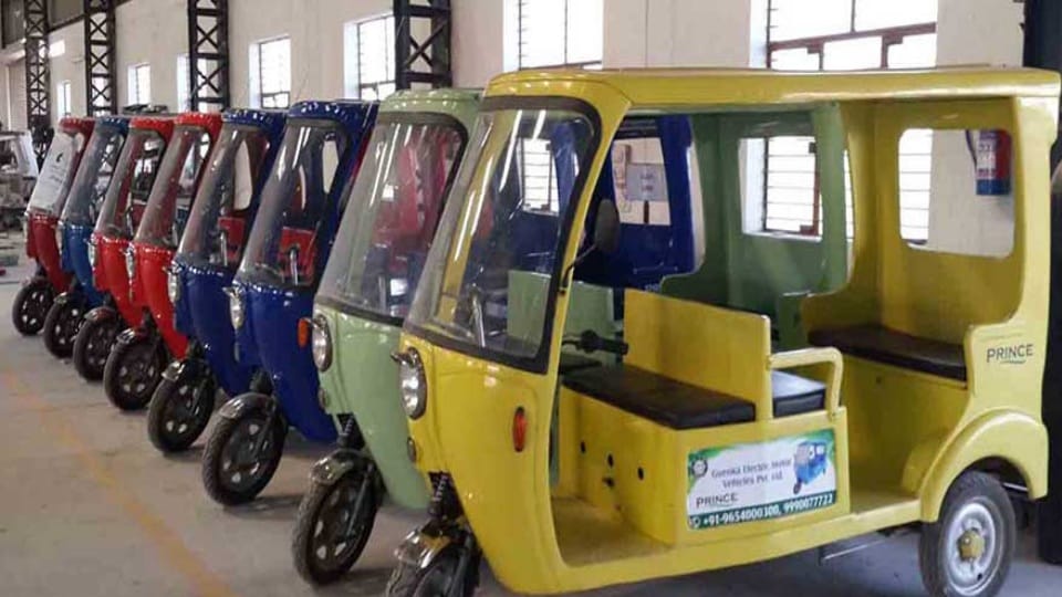 State Government will give e-rickshaws to one thousand womenon on subsidy