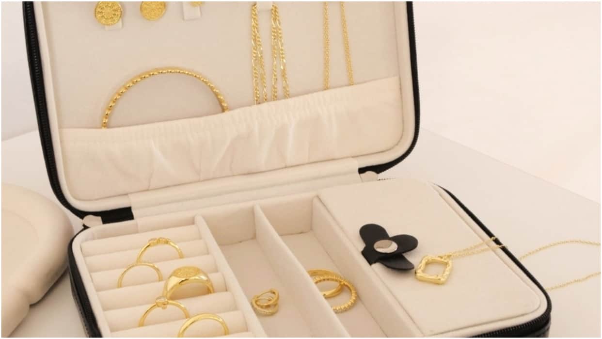 Shopping Tips to buy artificial jewellery online and offline