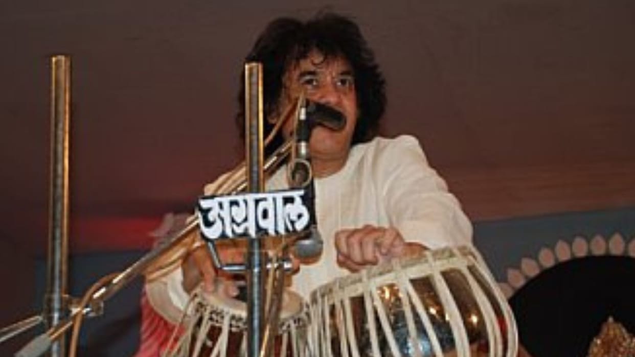 Ustaad Zakir Hussain tabla played conch Kashi expressed come back again remained unfulfilled