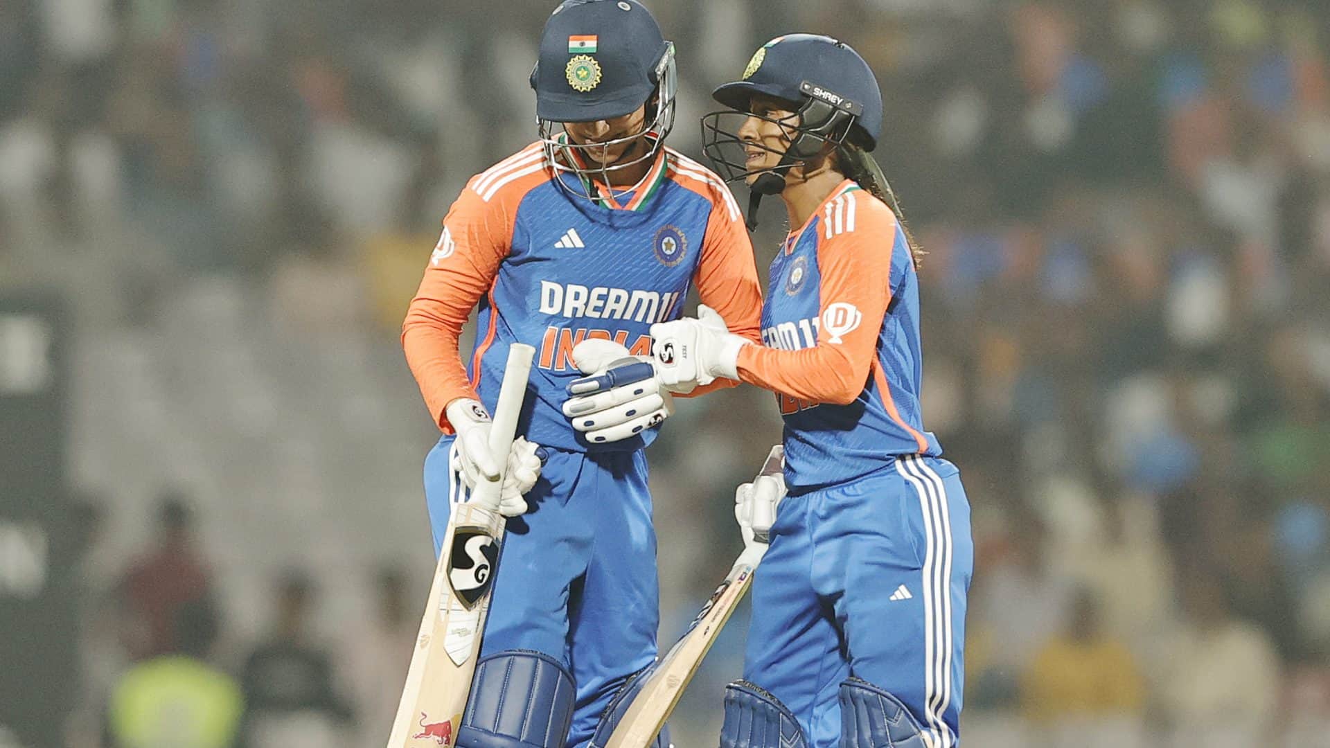 IND W vs WI W: smriti mandhana hits consecutive half century in 2nd t20i against westindies know details