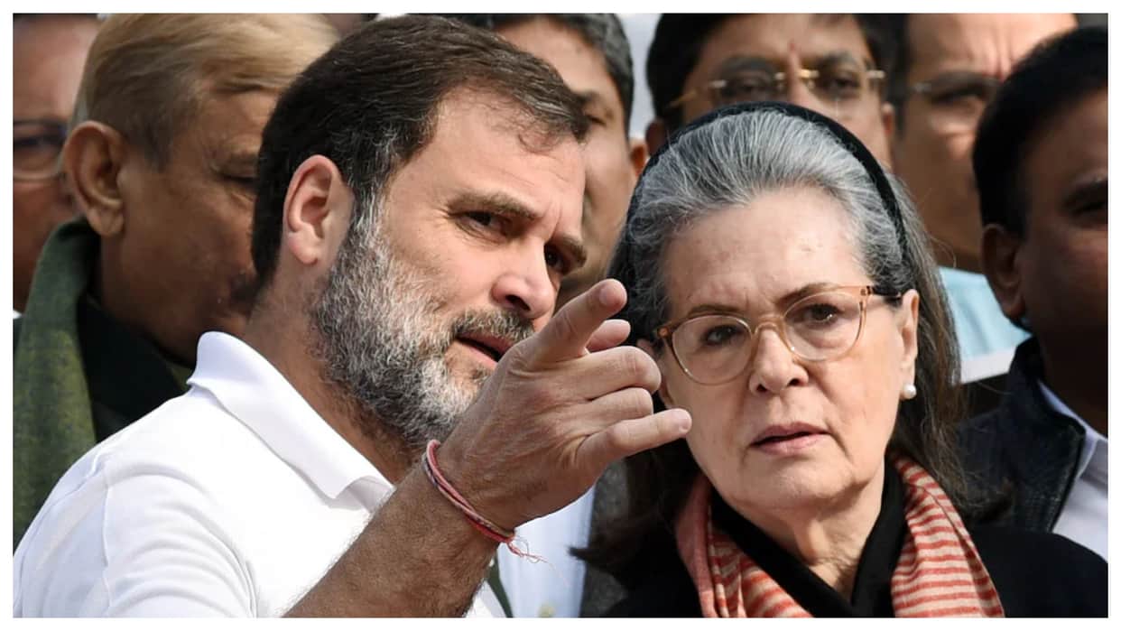 bjp slam congress over vande mataram share rahul sonia gandhi video tricolour hoisting