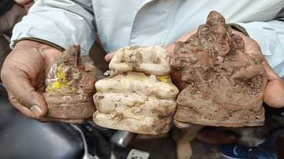 Sambhal Shiv Mandir: Statues of the Shiv family found during the excavation of an ancient well