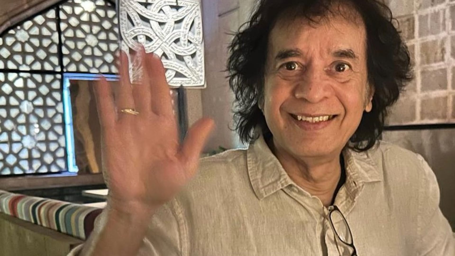 West Bengal musicians Pradyut Mukherjee Tarun Tejendra Narayan mourned death of Tabla maestro Zakir Hussain