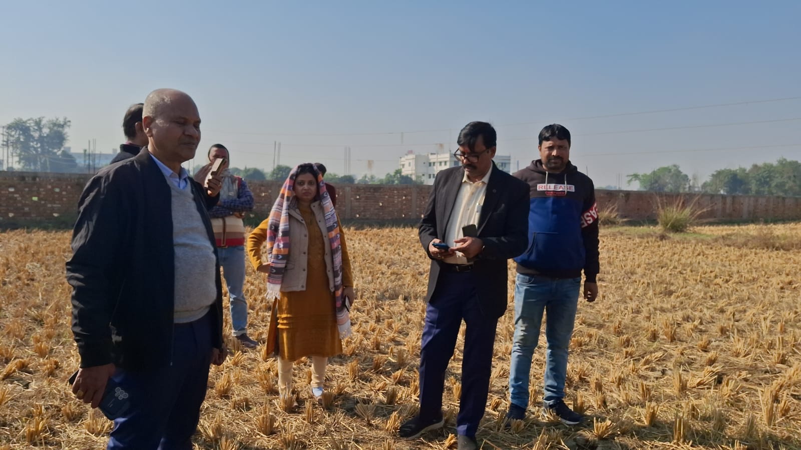 Bihar News: Action against farmer for burning stubble in the field in Darbhanga;  Agriculture Secretary, Sanja