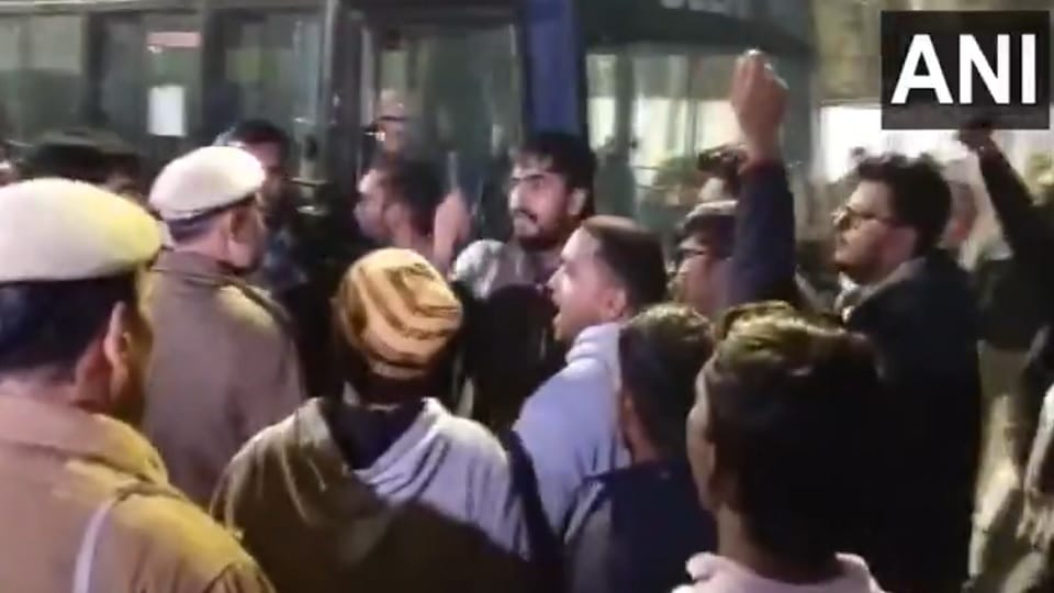 Delhi University law students protested demanding extension of exam dates