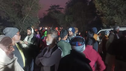 Gopalganj News: Last rites of martyr Manish Tiwari; son vows to take revenge by killing 100 Pakistanis