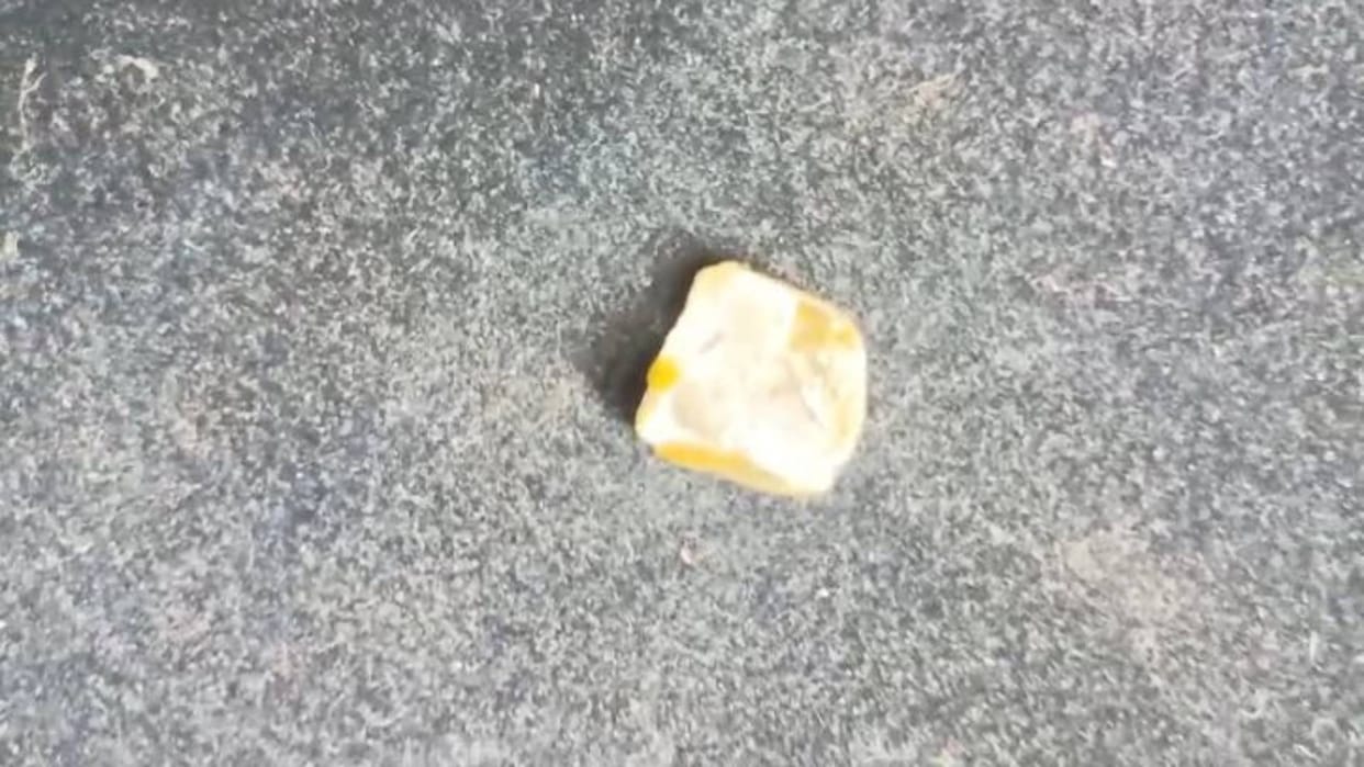 MP News Panna land once again brightened fortunes of farmers 17 carat 11 cent diamond found during excavation