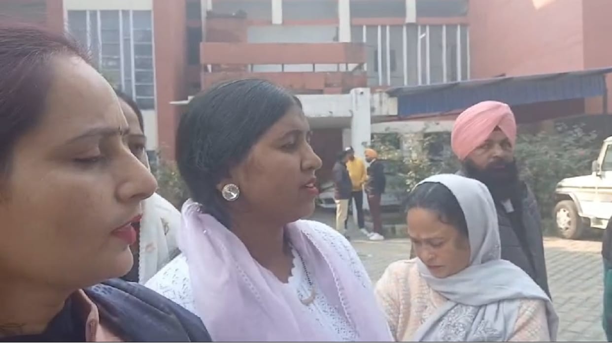 Threat to Thanesar Block Committee Chairman's chair continues, voting could not take place; Councillors gave u