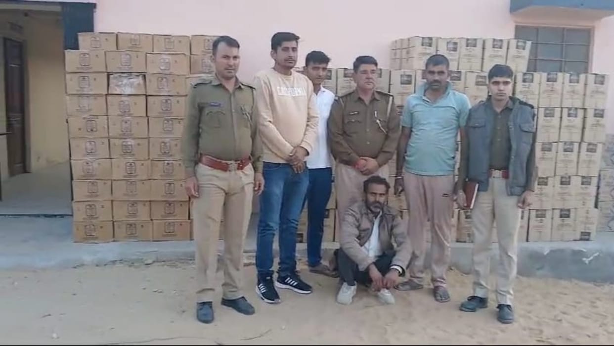 Bikaner: Illegal liquor worth 40 lakh being taken to Gujarat for New Year celebrations seized, driver arrested