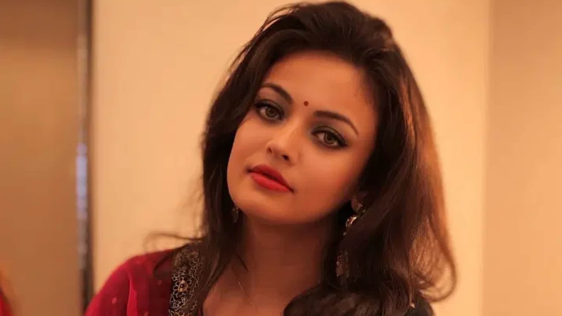 Sneha Ullal birthday Arpita khan friend story from Childhood to break with Salman in Lucky no time for love