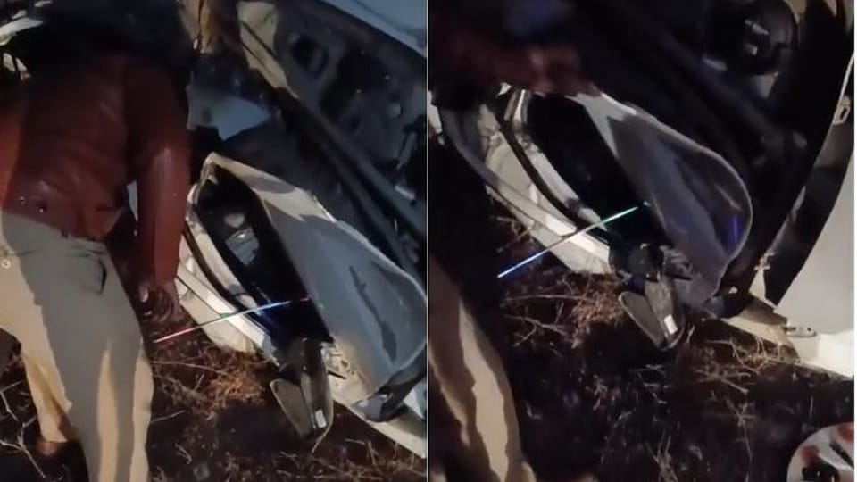 Horrific accident on Yamuna Expressway four people died one in critical condition