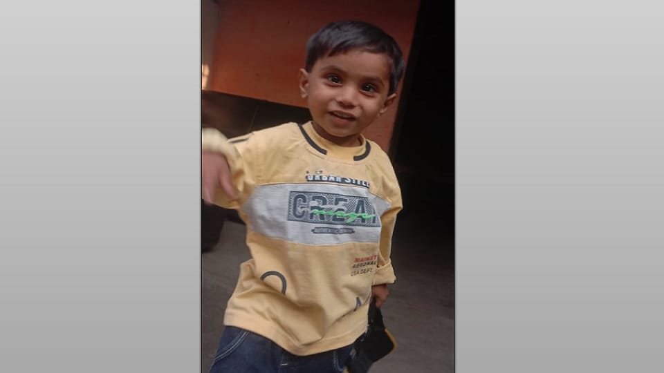 Saharanpur: Dead body of a four year old innocent boy found in the pond in front of the house.