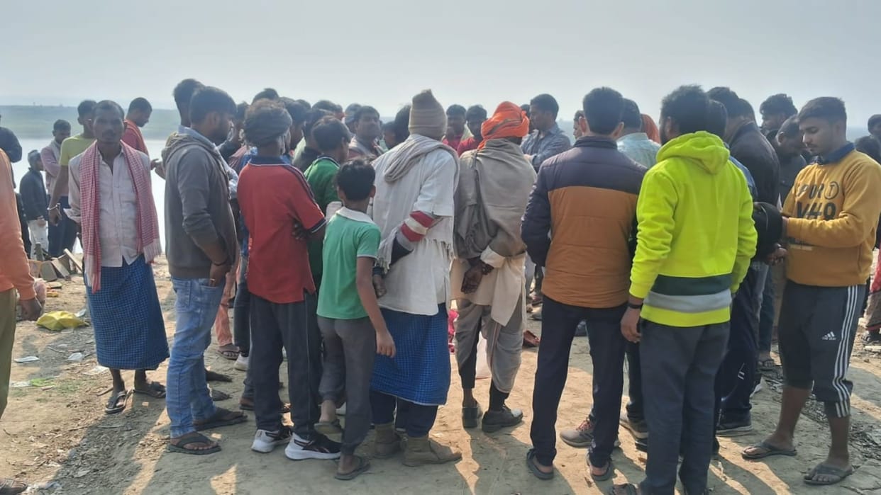 A woman who had come to her maternal home died after drowning in the Ganga river there was chaos in the house
