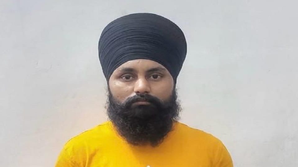 Meerut: Shooter carrying a reward of Rs 1 lakh, involved in the murder of Tirath Singh, arrested