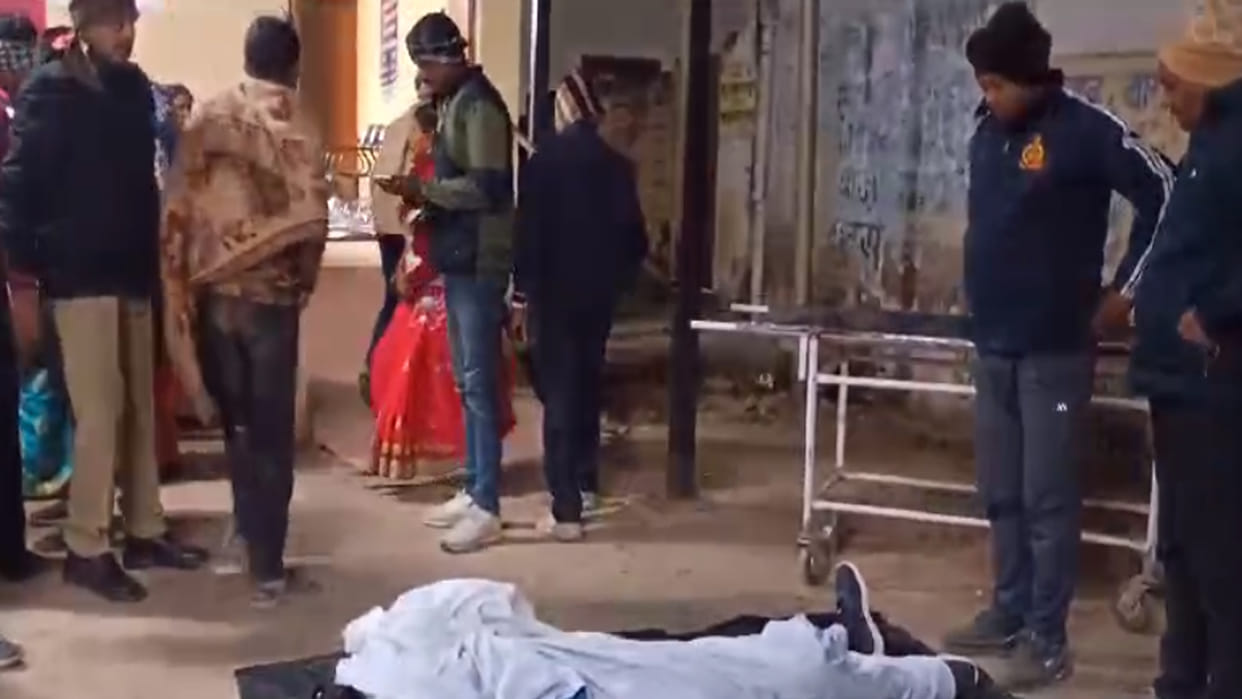 Jalaun: Two cousins riding a bike died in vehicle collision