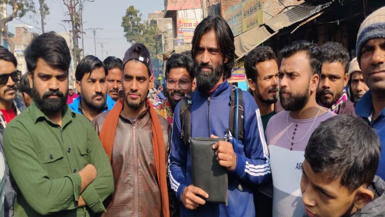 Tonk News: AIMIM leader starts walking journey to Ajmer in Dargah case, claims to have important papers