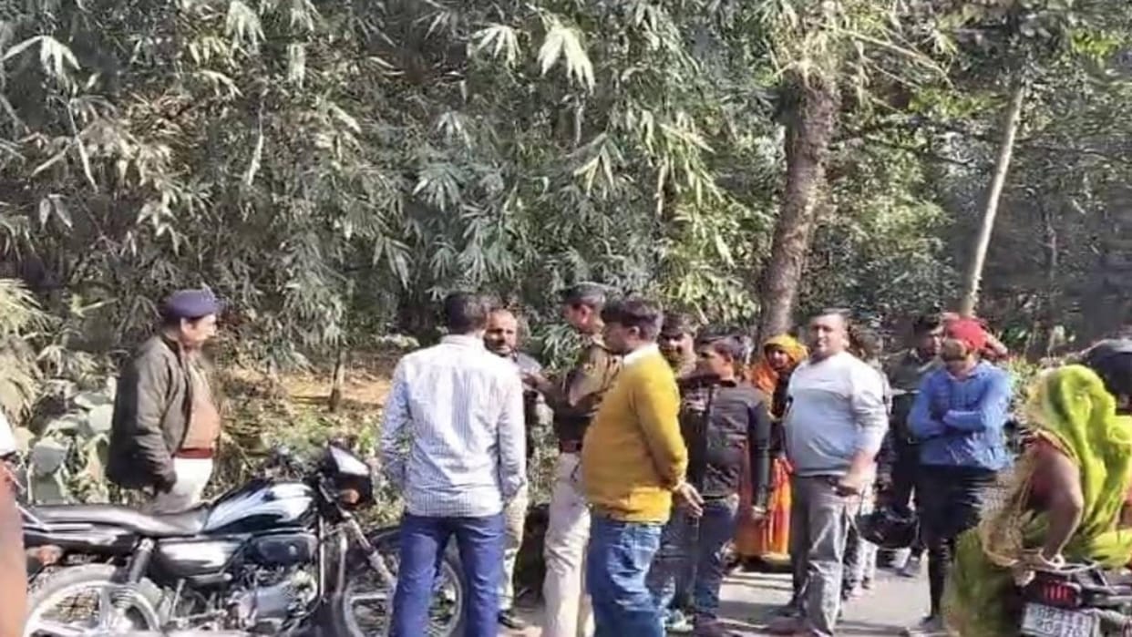 Bihar More than two lakh rupees looted from potato trader at gunpoint in Vaishali police engaged investigation