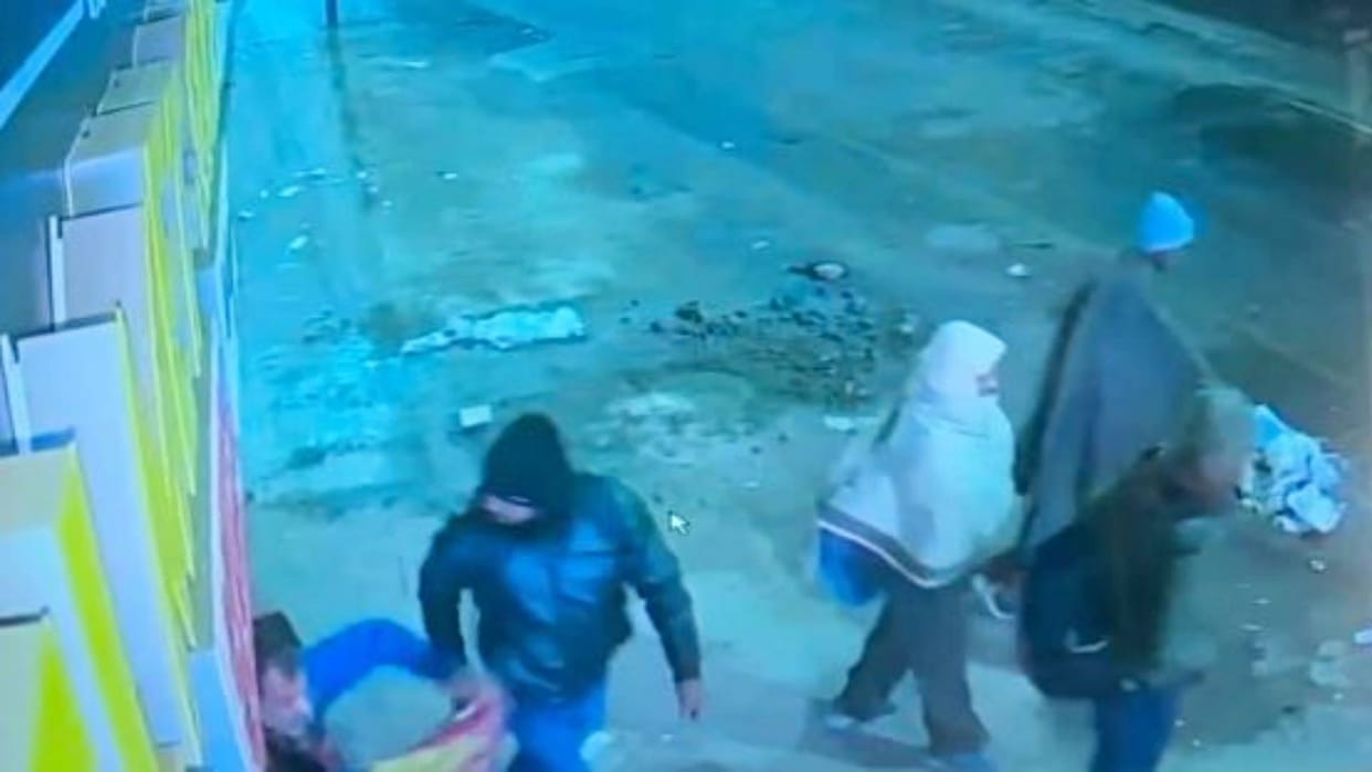 Bihar News Bihar Police investigation after cctv footage of medicine shop condom theft case patna