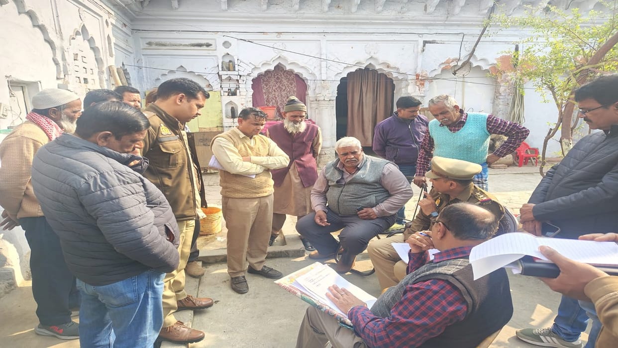 Muslim family will have to vacate property in Bareilly in the name of temple
