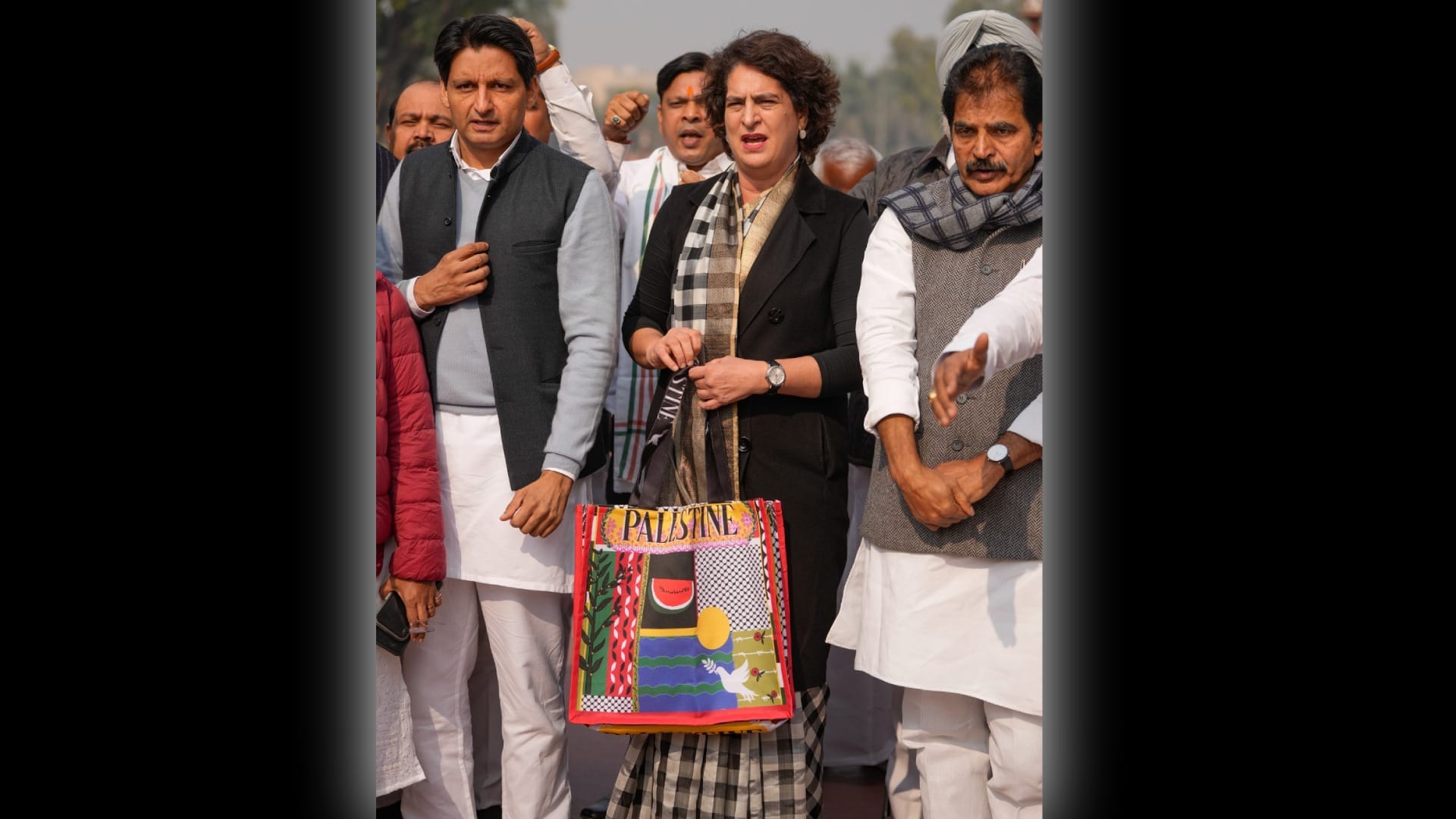 Priyanka Gandhi photos: bag supporting Palestine, Bangladeshi Hindus, now a blue sari