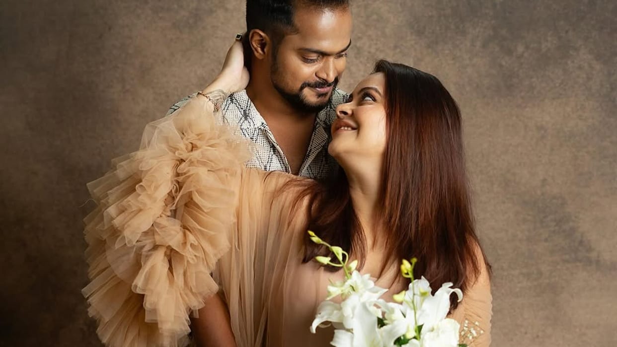 Devoleena Bhattacharjee Welcomes First Child Shanawaz Shaikh Little Angel Boy Is Here social media post viral