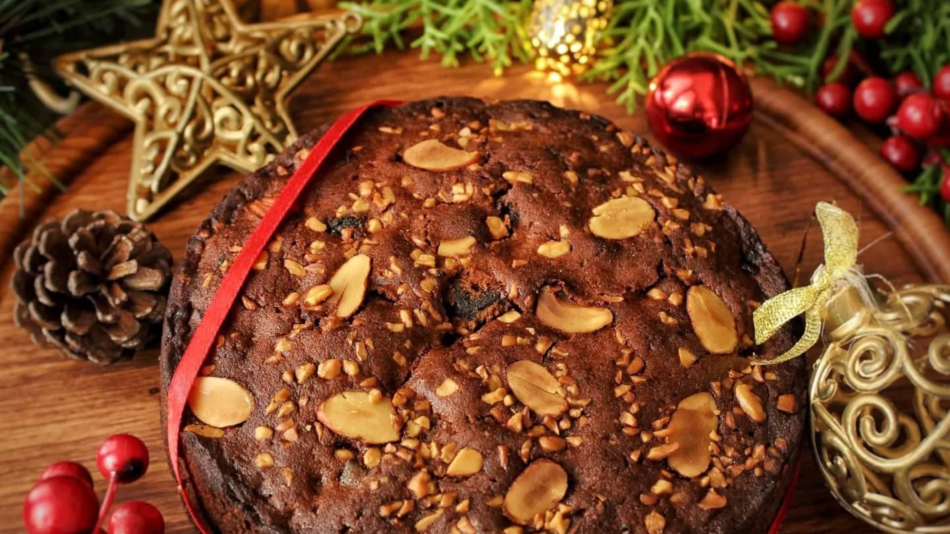 Christmas Day Special Cake Recipes Try These Different Types Of Cake At Home