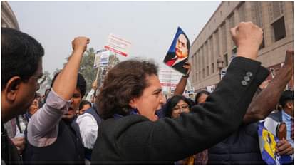 Parliament Tension BJP Congress MP Mukesh Rajput admitted in ICU Pratap Sarangi also injured by Rahul Gandhi