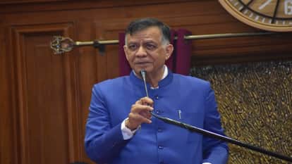 विधानसभा अध्यक्ष सतीश महाना