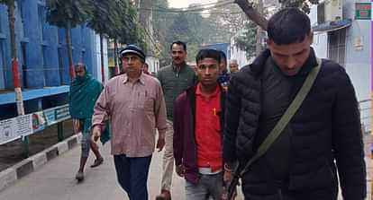 Bihar News: बेगूसराय में पति ने पत्नी को पीट-पीटकर मार डाला, एक साल पहले ही हुई थी शादी Bihar News: Husband beats wife to death in Begusarai, marriage took place only a year ago
