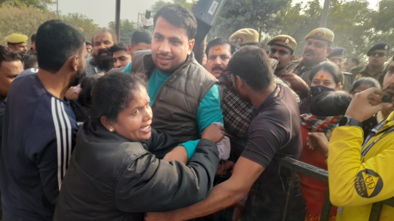 Pradeep Mishra News: it  was not easy to handle lakhs of people If there was a stampede