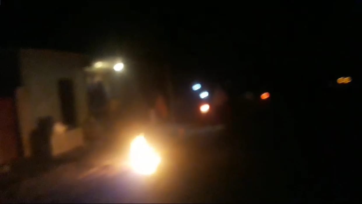 Due to domestic dispute husband and wife poured petrol on each other and set them on fire in Balrampur