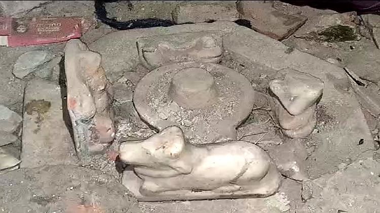 Aligarh: संरक्षित होंगे प्राचीन मंदिर, कुआं और धर्मशालाएं, हिंदू धर्म स्थलों की सूची तैयार करने में जुटे संगठन