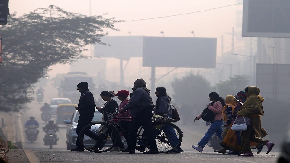 Delhi air pollution condition did not improve even after GRAP 4 AQI in very bad category