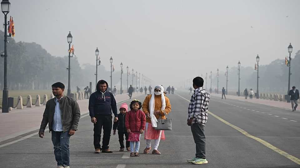 AQI recorded in severe category in 26 areas of Delhi on Sunday