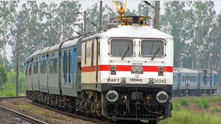 SECR News: रेलवे यात्री ध्यान दें; छत्तीसगढ़ से होकर चलने वाली ये ट्रेनें हुईं रद्द, देखें शेड्यूल