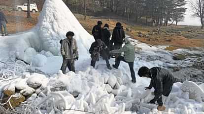 J&K: Srinagar broke record, coldest night came after 133 years, Drang waterfall turned into ice, see pictures