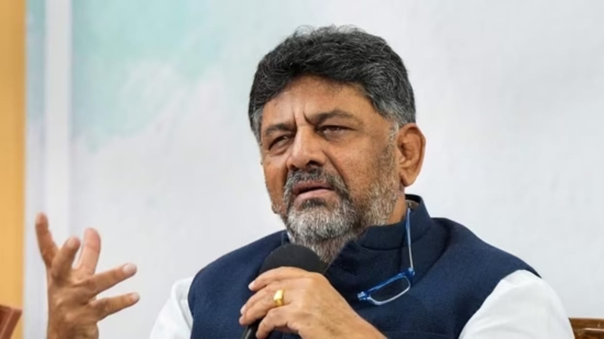 congress high command tells Deputy Chief Minister D K Shivakumar to continue as party state unit chief